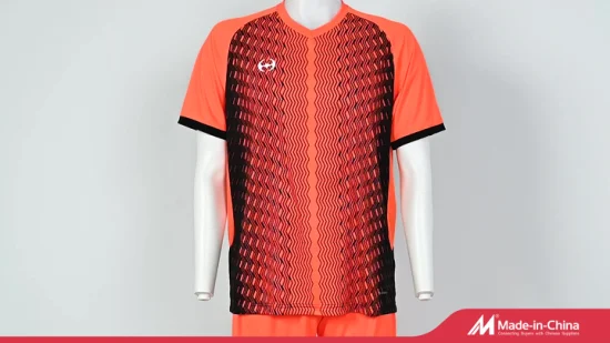 Nuevo conjunto de uniforme de fútbol de sublimación personalizado Camiseta de fútbol de calidad de Tailandia
